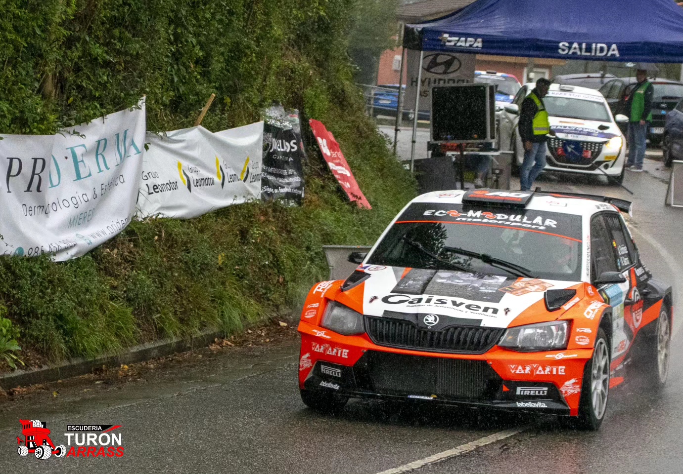 Ordoñez y Garcia lideran el Rallye en la Matinal